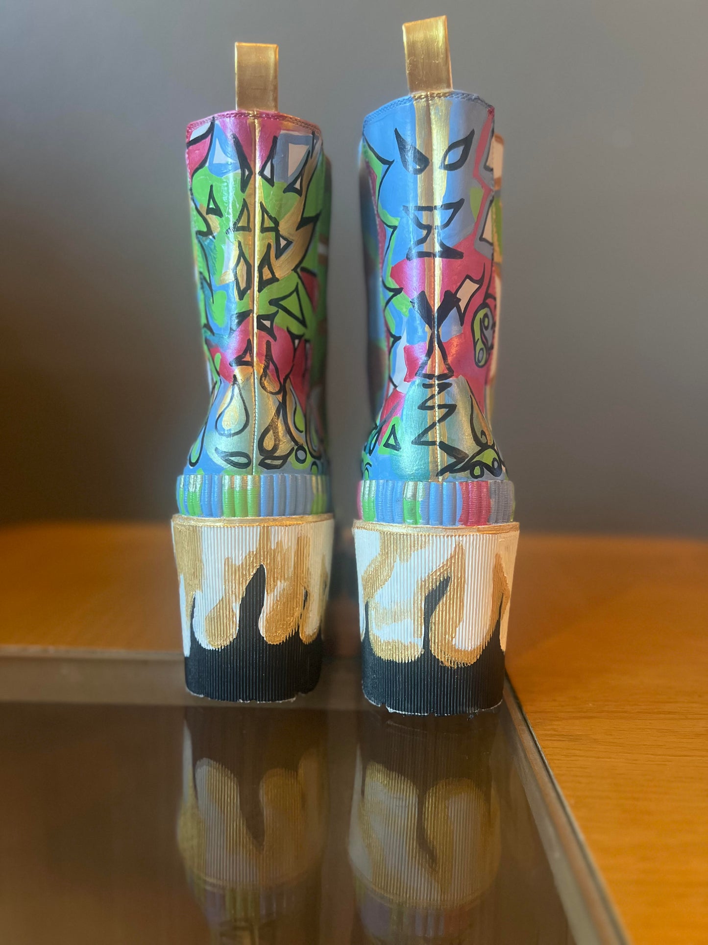 STEPOUT Custom, hand-painted shoes