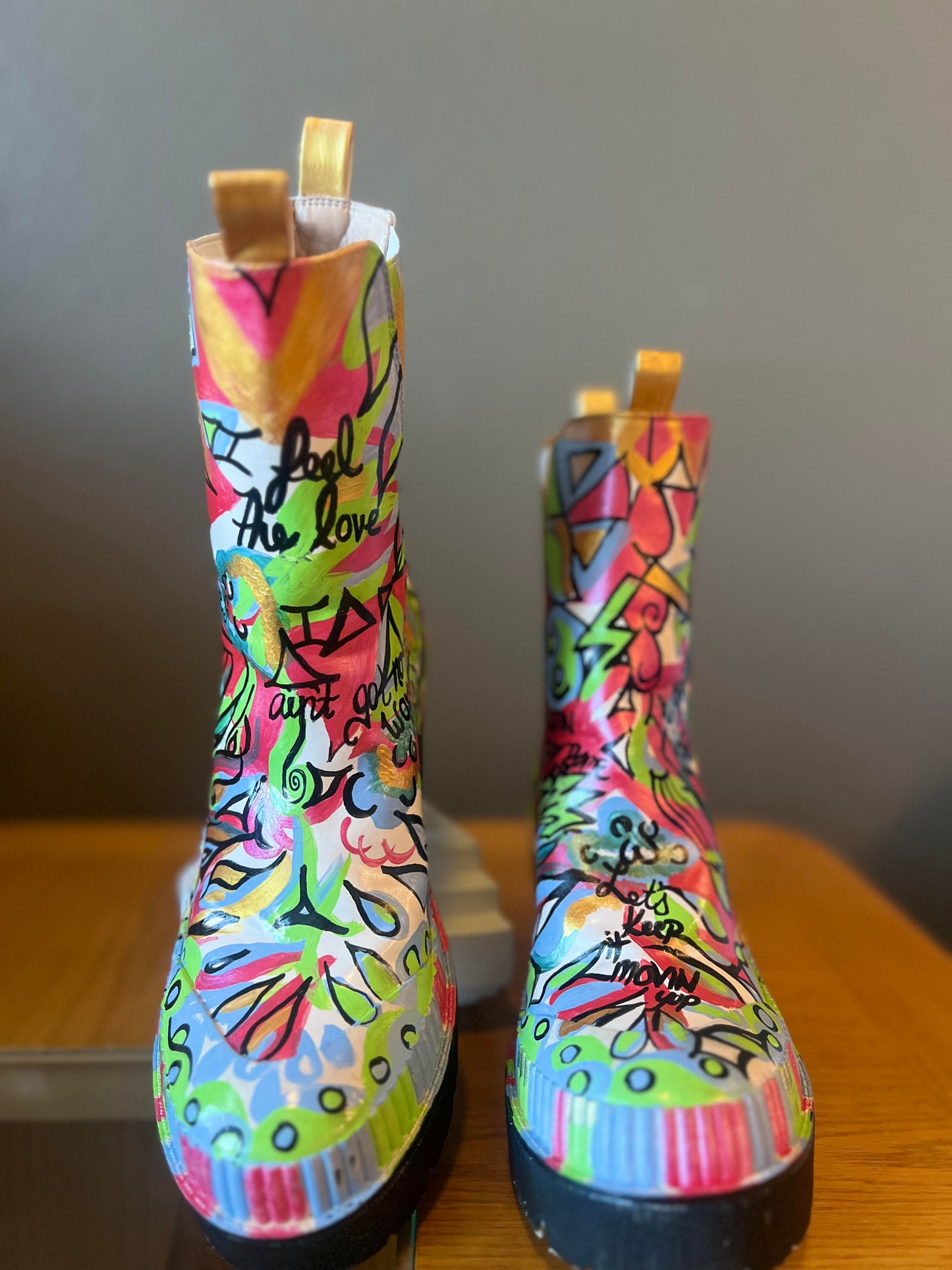 STEPOUT Custom, hand-painted shoes